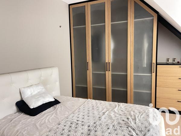 Maison traditionnelle 6 pièces de 150 m² à La Norville (91290)