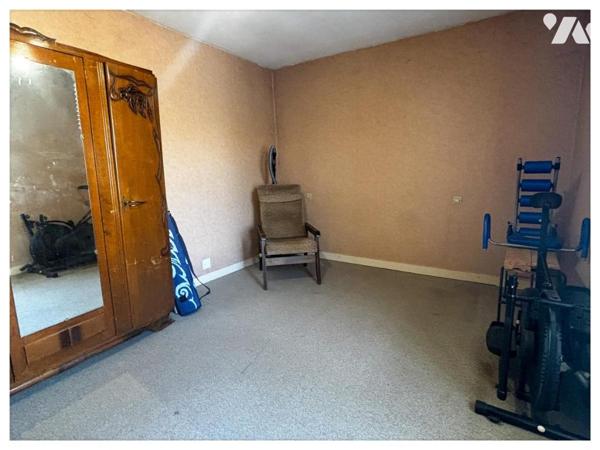 Maison ancienne rénovée à rafraîchir