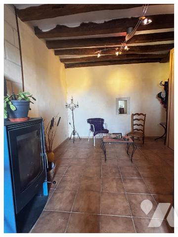 Maison ancienne rénovée à rafraîchir