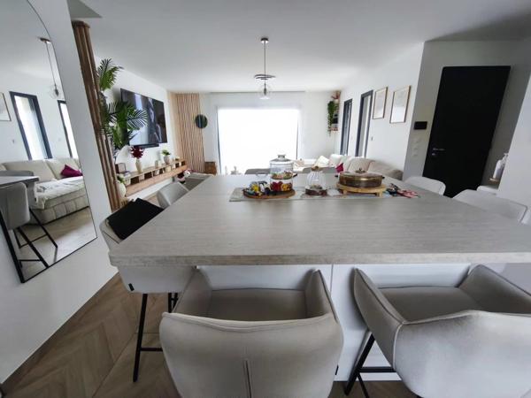 Vente Maison 4 pièces 96 m2 à Guilherand-Granges