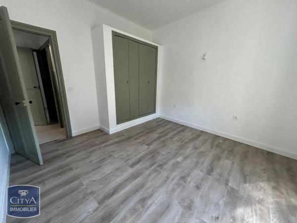 Appartement à louer 3 pièces 55.34m² Nîmes (30000)
