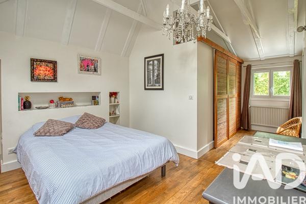 Maison à vendre 9 pièces 218 m² Verneuil-sur-Seine