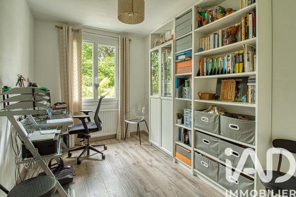 Maison à vendre 9 pièces 218 m² Verneuil-sur-Seine