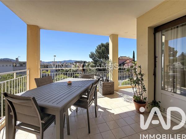Appartement à vendre 3 pièces 72 m² Sanary-sur-Mer