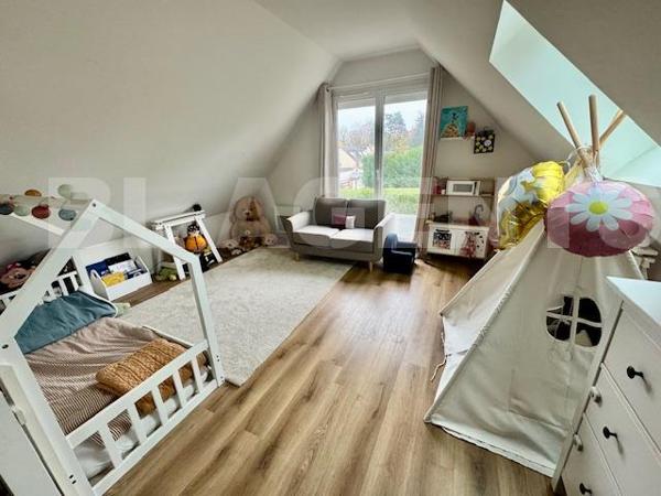 Maison totalement rénovée à Saint Symphorien le Château ! 