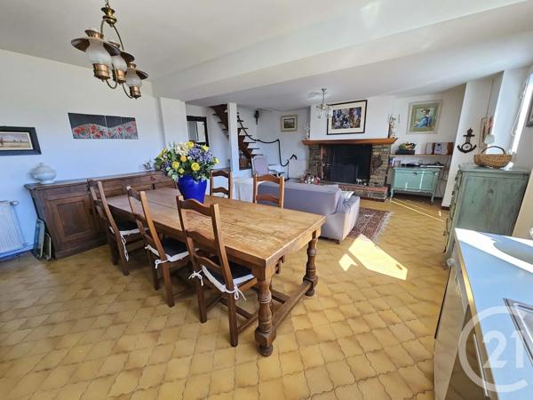 Maison à vendre  5 pièces - 159,31 m 2   TUZAGUET  - 65