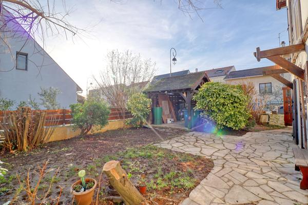 Maison Antony 5 pièce(s) 113.61 m2 + 2 studios indépendants