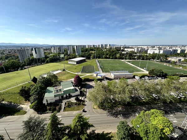Appartement Venissieux 3 pièce(s) 67 m2 , Venissieux