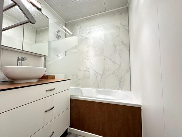 Appartement Venissieux 3 pièce(s) 67 m2 , Venissieux