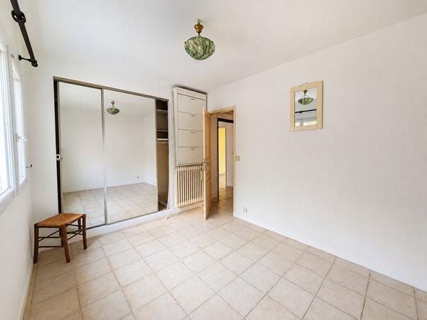 Appartement 3 pièces - traversant - garage