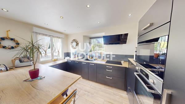 MAISON À VENDRE DE 5 PIÈCES DE 136,91 M²