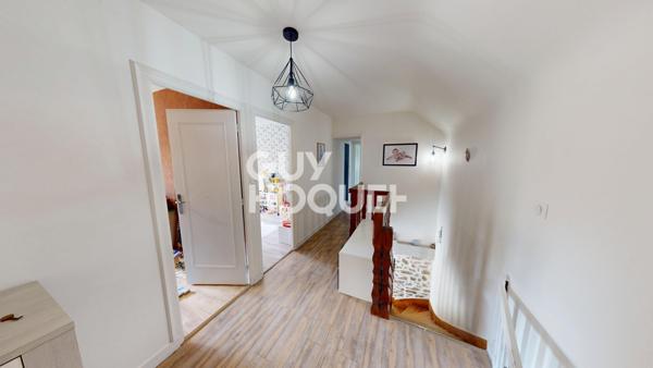 MAISON À VENDRE DE 5 PIÈCES DE 136,91 M²