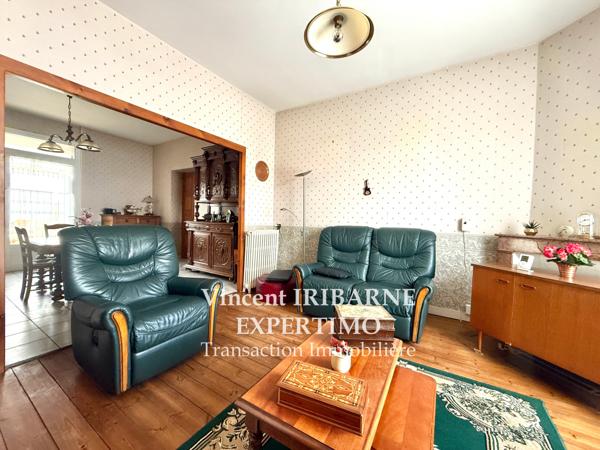 Saintes (17100) Maison De Ville, Garage et Jardin