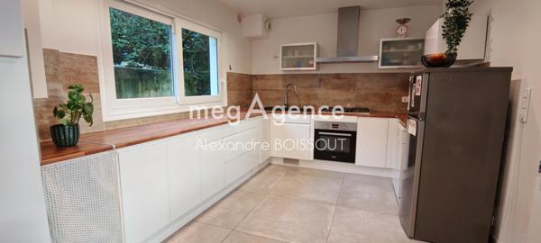 Maison à ROUEN, 76000 - 4 pièces 98m²