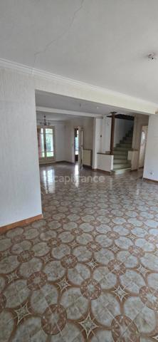 Maison à vendre 5 pièces MARSEILLE 11EME proche 12éme terrain 961m²