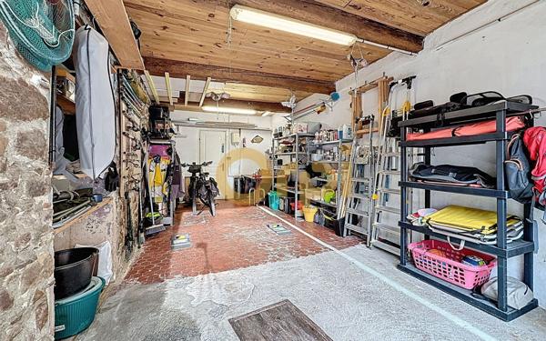 Appartement à vendre    4 pièces • 51,50 m2 Roquebrune-sur-Argens