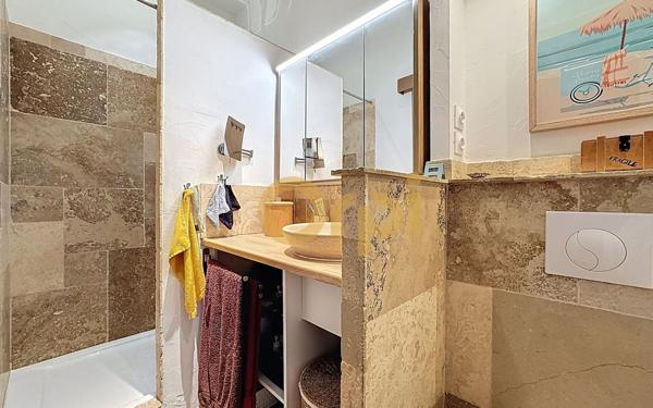 Appartement à vendre    4 pièces • 51,50 m2 Roquebrune-sur-Argens