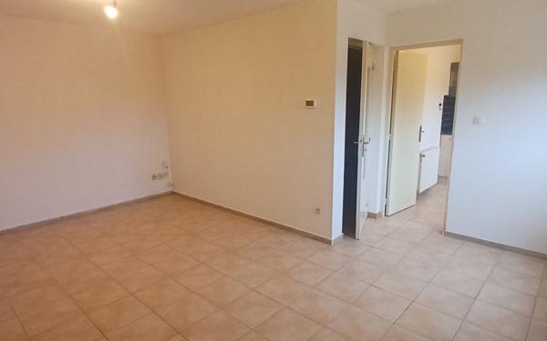 Appartement à louer    2 pièces • 41 m2 Aumetz