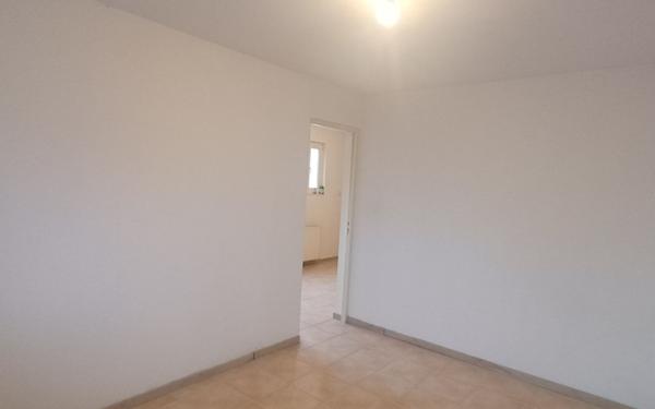 Appartement à louer    2 pièces • 41 m2 Aumetz