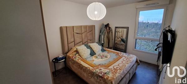 Appartement 4 pièces de 77 m² à Cergy (95000)