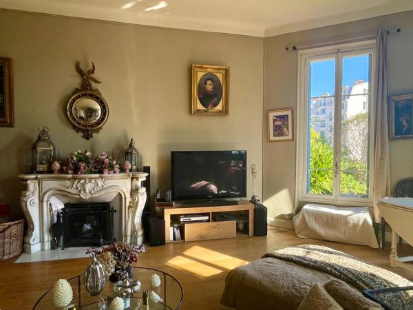 Appartement Bourgeois au calme