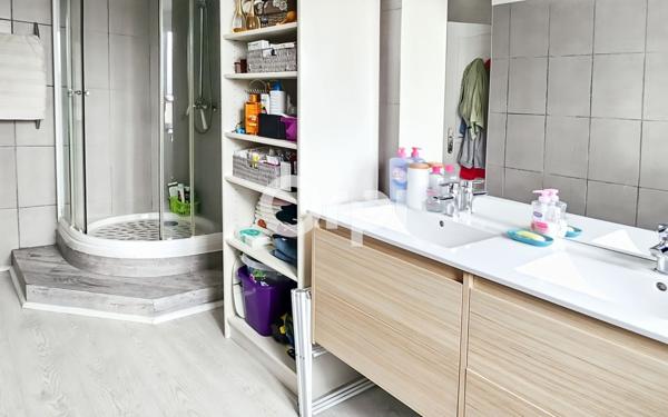 Appartement à vendre    5 pièces • 89 m2 Survilliers