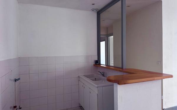 Appartement à vendre    4 pièces • 62,64 m2 Lyon 3