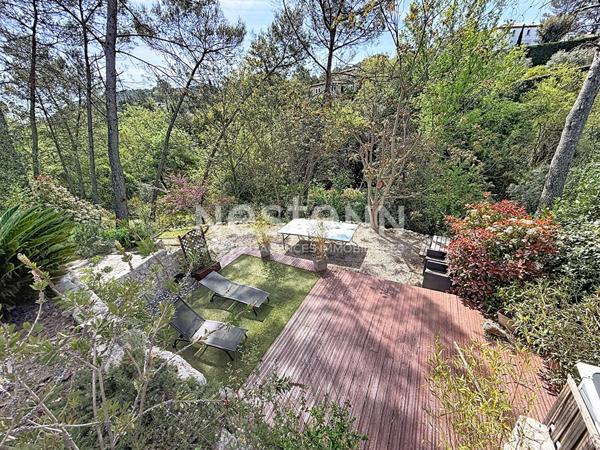 Superbe maison récente 6 pièces à Peymeinade