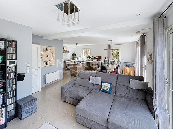 Superbe maison récente 6 pièces à Peymeinade