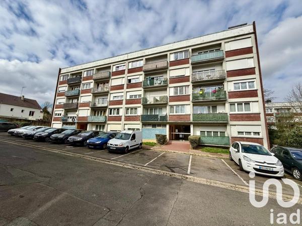 Appartement 4 pièces de 74 m² à Domont (95330)