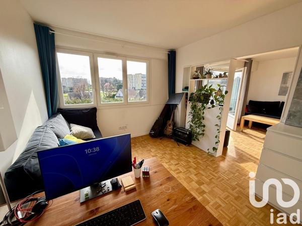 Appartement 4 pièces de 74 m² à Domont (95330)