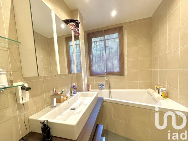 Appartement à vendre 4 pièces 106 m² Paris 16