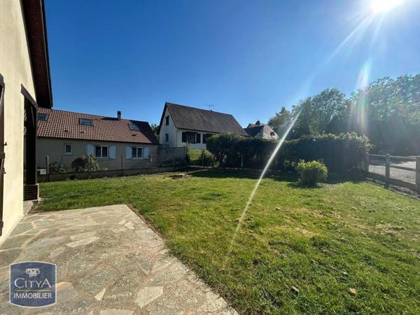 Maison à louer 4 pièces 89.82m² Lèves (28300)