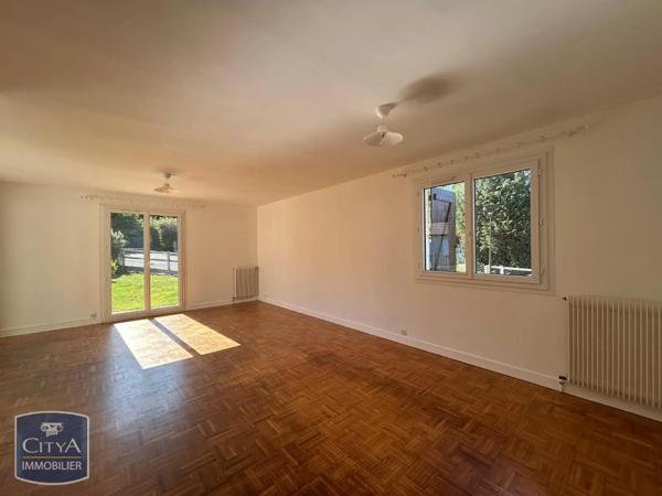Maison à louer 4 pièces 89.82m² Lèves (28300)