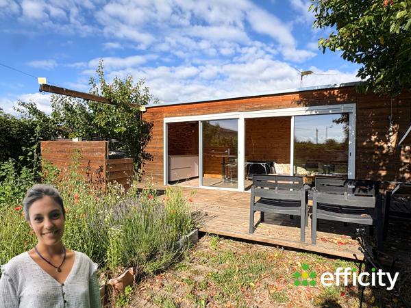 Maison
         4 pièces
        - 208 m² Exclusivité 185 000 € *