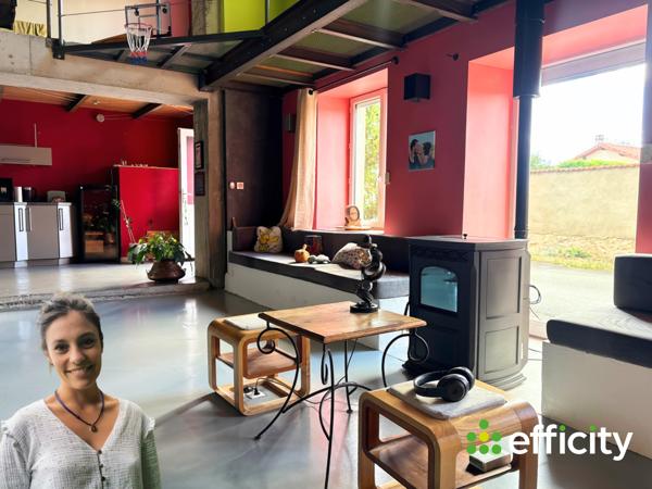 Maison
         4 pièces
        - 208 m² Exclusivité 185 000 € *