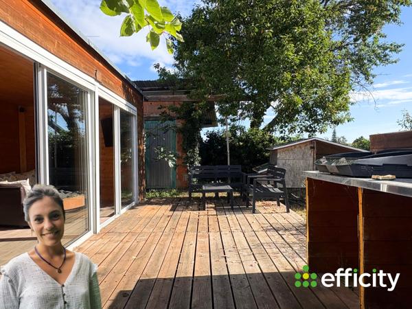Maison
         4 pièces
        - 208 m² Exclusivité 185 000 € *