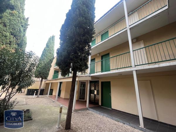 Appartement à louer 1 pièce 17m² Nîmes (30900)
