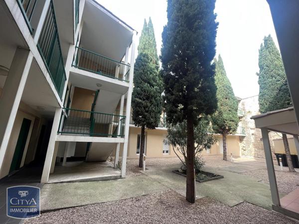 Appartement à louer 1 pièce 17m² Nîmes (30900)