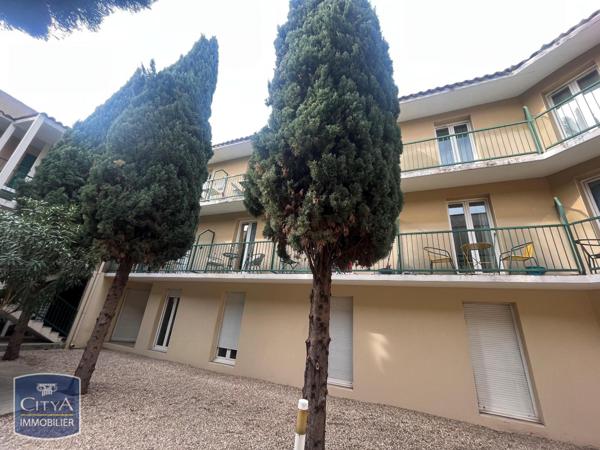 Appartement à louer 1 pièce 17m² Nîmes (30900)