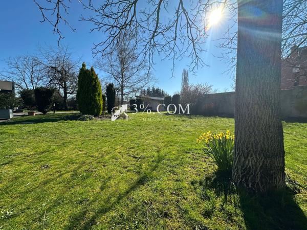 MAISON SUR SOUS-SOL / 3 GARAGES / DEPENDANCES / TERRAIN Dombasle-sur-Meurthe (54110)