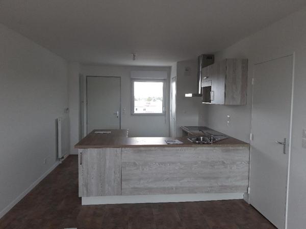 Appartement T3 BOUGUENAIS - 57.5 m2  731 Euros