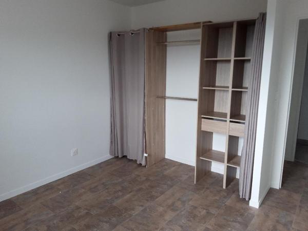 Appartement T3 BOUGUENAIS - 57.5 m2  731 Euros