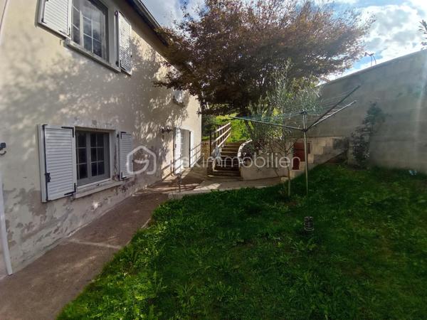 Maison de 230 m²