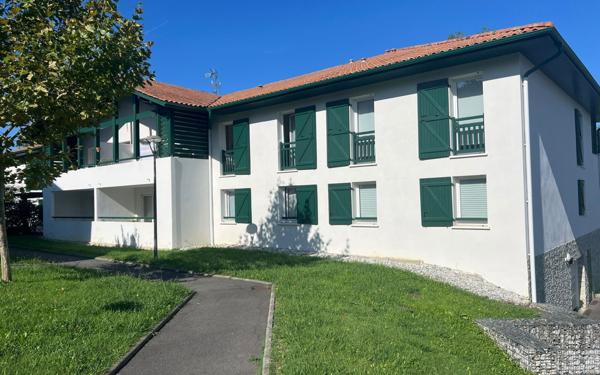 Appartement à vendre    2 pièces • 34 m2 Saint-Pierre-d'Irube