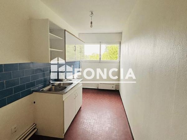 Location Appartement 4 pièces 80.93 m² - 20 RUE DU MARECHAL DAVOUT Brunoy 91800