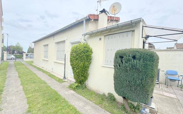 Maison à vendre    2 pièces •  Drancy