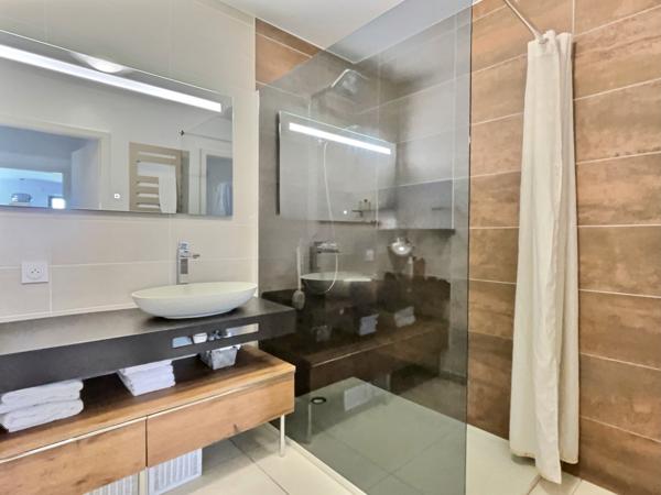 Divonne-les-Bains (01220) Appartement lumineux avec terrasse – Proche centre