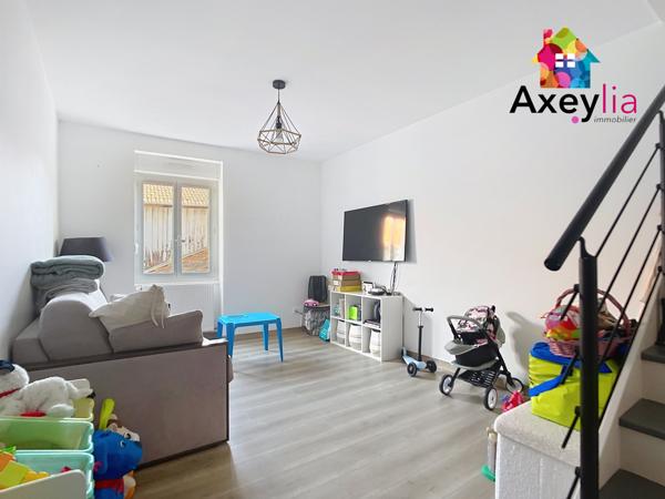 Roanne (42300) A VENDRE - ROANNE MULSANT - APPARTEMENT T4 RÉNOVÉ EN DUPLEX AVEC DEUX CHAMBRES