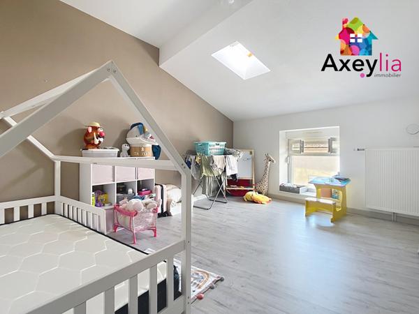 Roanne (42300) A VENDRE - ROANNE MULSANT - APPARTEMENT T4 RÉNOVÉ EN DUPLEX AVEC DEUX CHAMBRES